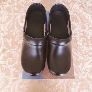 Dansko Profession Clog - Black Size 36